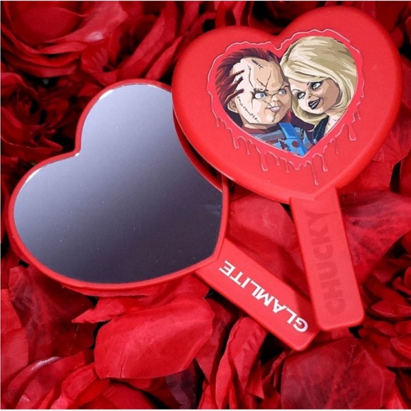 Chucky x Glamlite Hand Mirror “Romance is Dead” - Picture 2 of 3